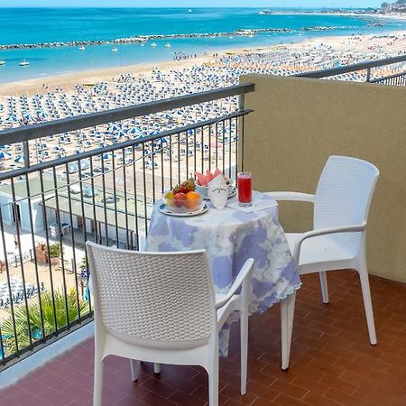 Hotel Belsoggiorno كاتوليكا المظهر الخارجي الصورة