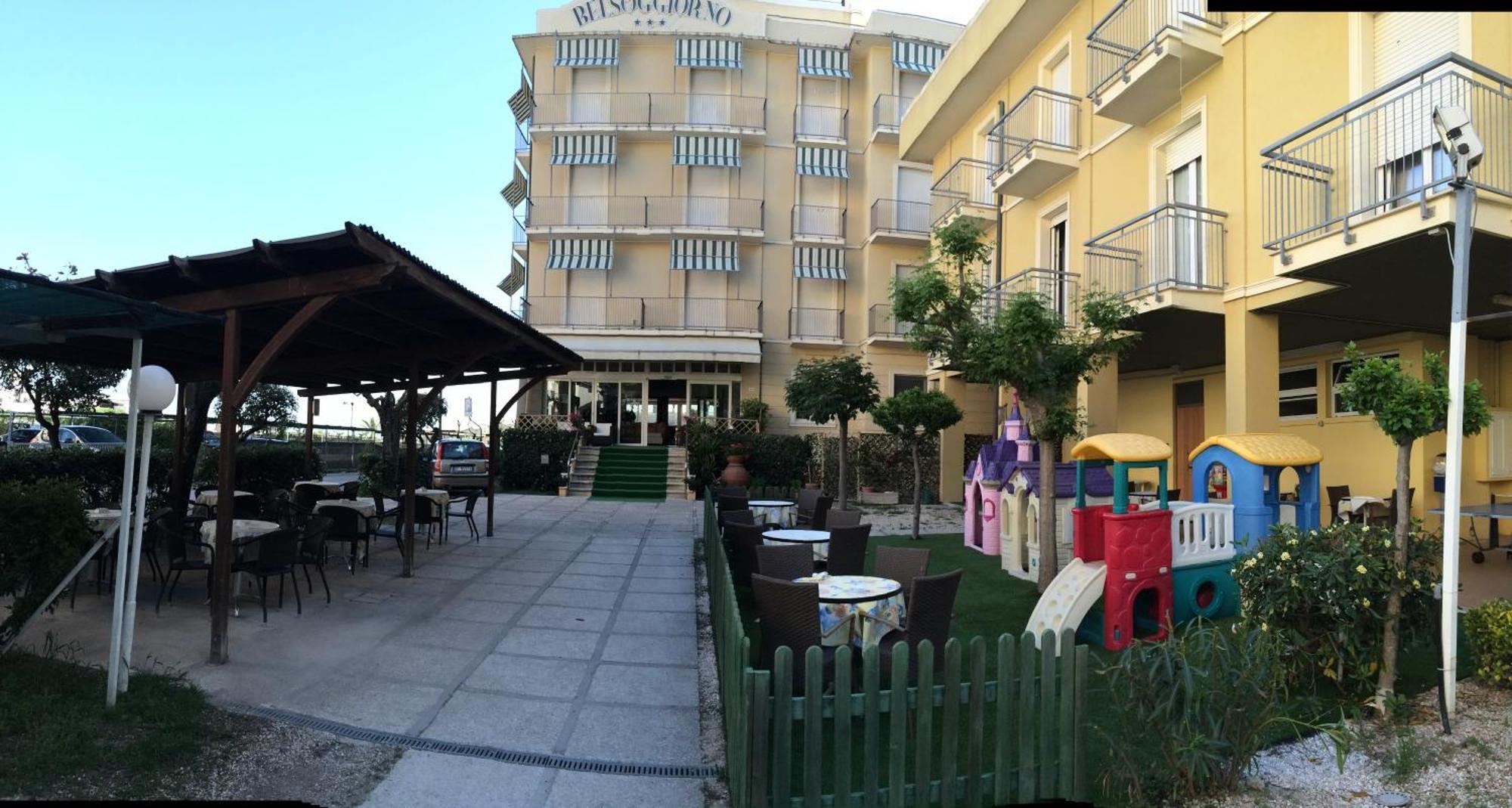 Hotel Belsoggiorno كاتوليكا المظهر الخارجي الصورة