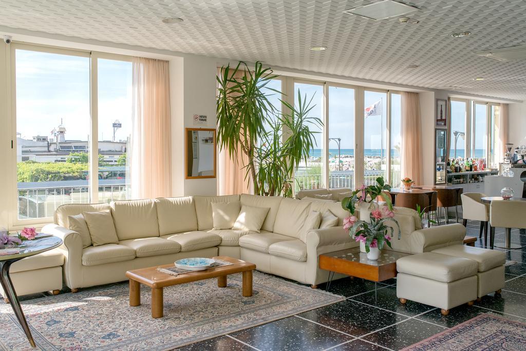 Hotel Belsoggiorno كاتوليكا المظهر الخارجي الصورة